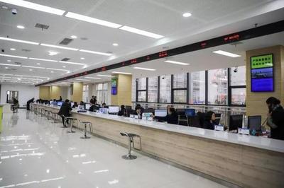 只进一扇门 最多跑一次——勉县新政务中心服务大厅正式投用，打造高效便民信息咨询服务新标杆